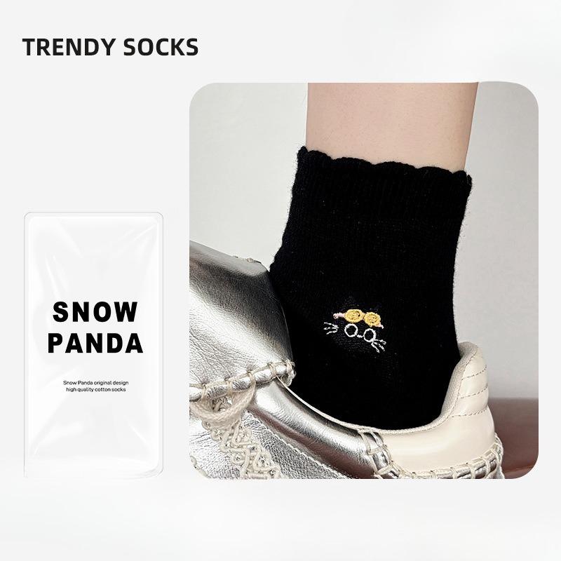 Sock Children's Mesh Breathable Short Socks for Spring and Summer, Pure Cotton Socks with Cat Embroidery and Ear Fungus Lace Trim.