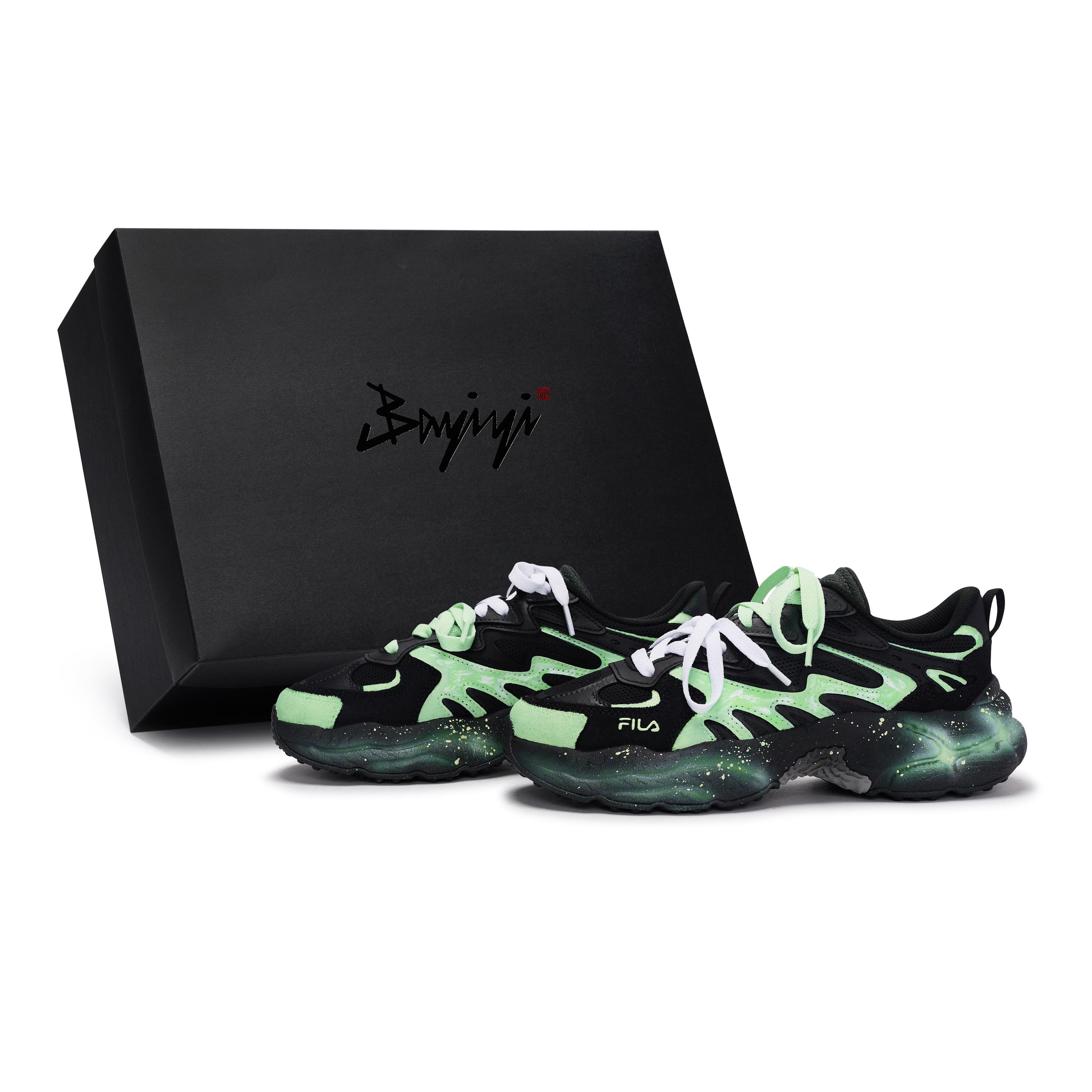 FILA Fern2 Chunky Sneakers Women s Low top Black/White/Green F12W331101ADB(Team80-S-BOX) 37.5