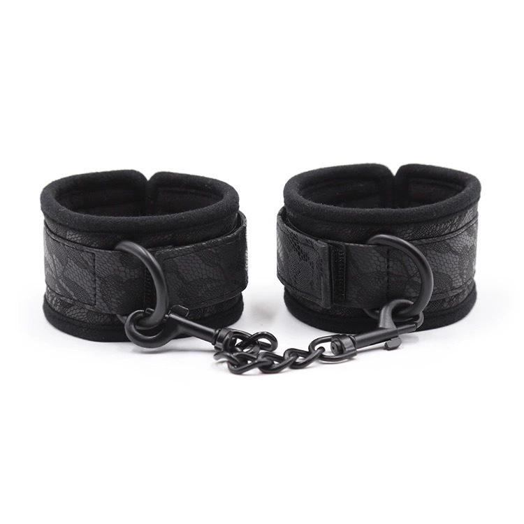 SM Tools Leather Hand and Foot Cuffs with Lace Sponge Binding