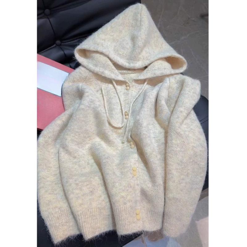 Sweet and Lazy Fashion Soft Waxy Milk Hooded Cardigan Sweater Women's 2024 New Winter Knitted Sweater