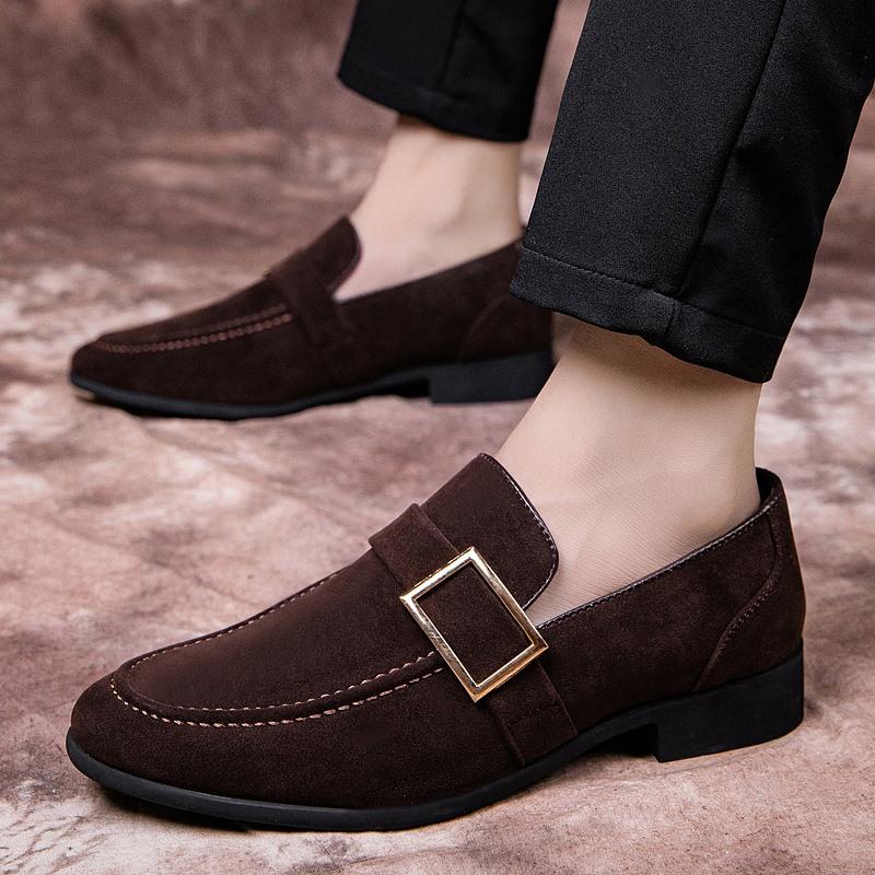 

Frosted fur leather shoes men s lazy shoes trendy brand new casual leather shoes European and American style spring new Loafu Doudou shoes 48 коричневий