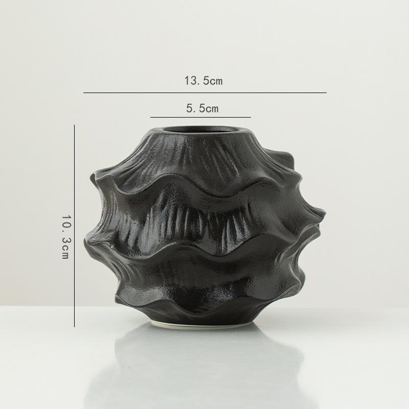 Black minimalist creative decoration with dried flowers flower vases entrance desk living room floral arrangements flower vase