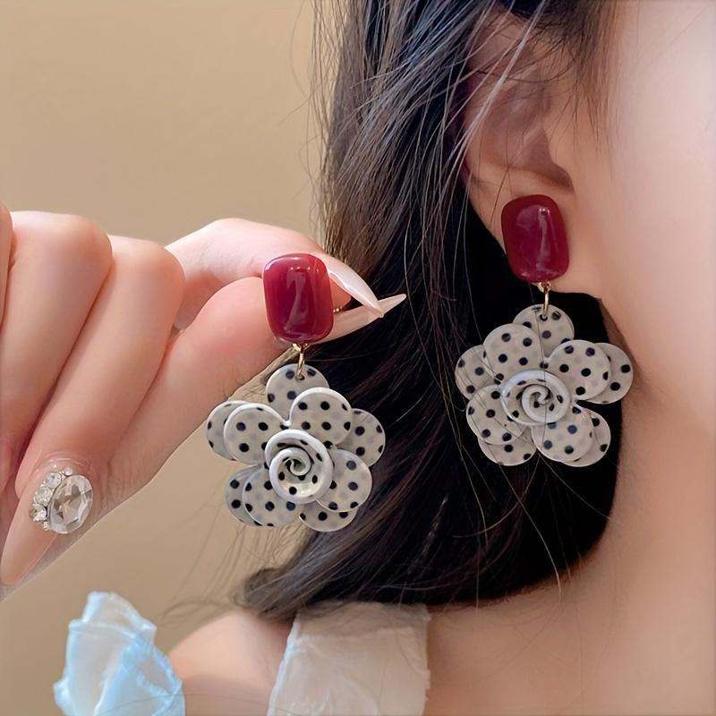 

Elegant Vintage-Inspired Polka Dot Flower Dangle Earrings - Acrylic & Stainless Steel, Perfect for Daily Wear & Parties, Classic Style, All-Season Acc