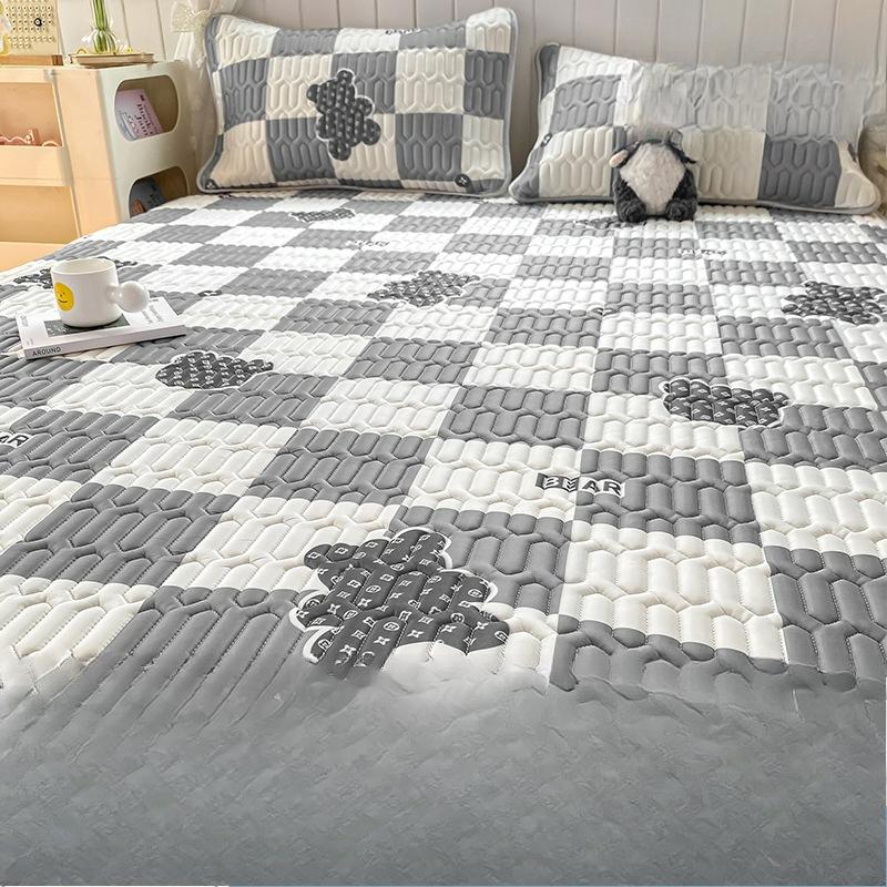 [Soft Cooling Sheet] 1pc Soft & Breathable Lyocell Latex Cooling Sheet - Fun Rainbow & Floral Print Mattress Pad | Crisp, Cartoon Design for Summer