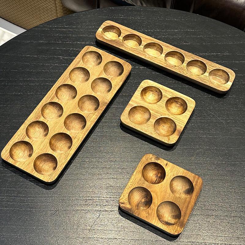 OLOEY 12-Slot Solid Wood Egg Storage Box