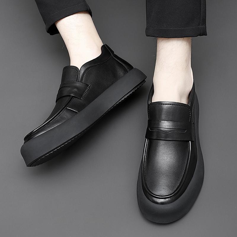 Fashion Black Dress Leather Shoes Personality Men's Loafers Party Wedding Business Shoes New Fashion Male Slip On Flats Simple Moccasins