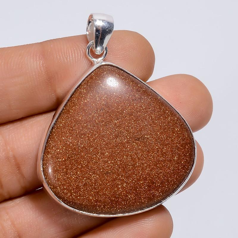 

Marvellous Top Grade Qualite 100% Natural Golden Sandstone Heart Shape Ethnic Style Handmade Jewelry 925 Steling Silver Pendant 1.7 WSJ4991 1.7