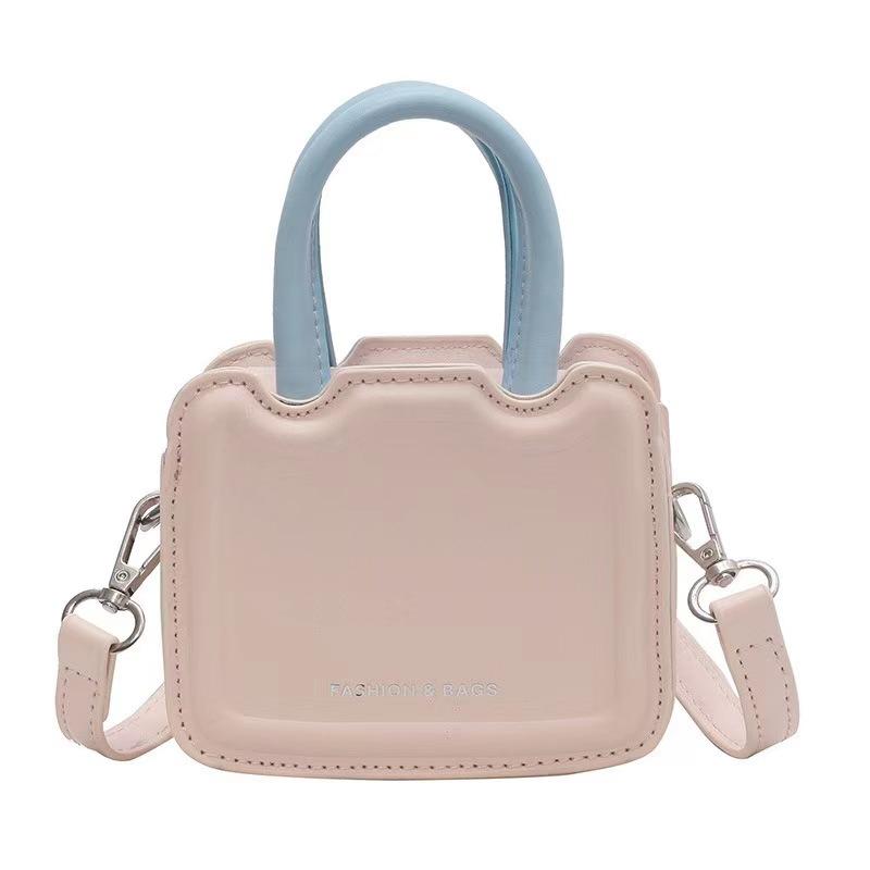 

Женская сумка через плечо из искусственной кожи, маленькая квадратная упаковка, премиум-фактура, повседневная корейская версия, дикая, модная, однотонная