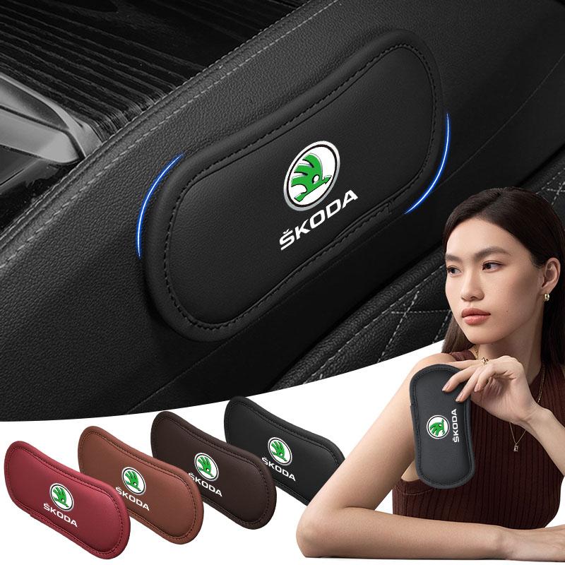 1Pcs Leather Car Pillow Car Knee Pad Elastic Memory Foam Leg Pad For Skoda Octavia Superb Rapid Kodiaq Karoq Fabia Kamiq Roomster Citigo