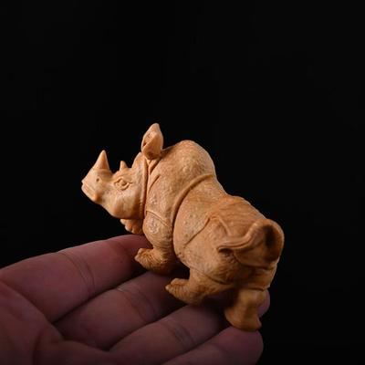 Wood Carving Rhinoceros Animal Decoration Small Model Hand Carved Solid Wood Cute Home Room Office Figurine Decoration