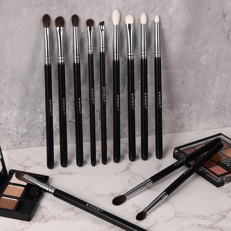 Portable 12-Piece Eye Makeup Brush Set: Eyeshadow, Blending, Eyebrow, Lip, Detail Brushes. 12-piece