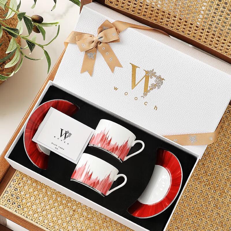 WOOCH Ika Ice Red Exquisite Ceramic Cup & Saucer Gift Set
