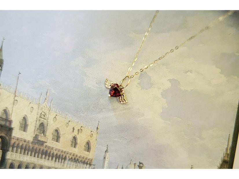 S925 Sterling Silver Heart-Shaped Necklace for Women - Clavicle Chain with Japanese Light Luxury Little Angel Pendant.