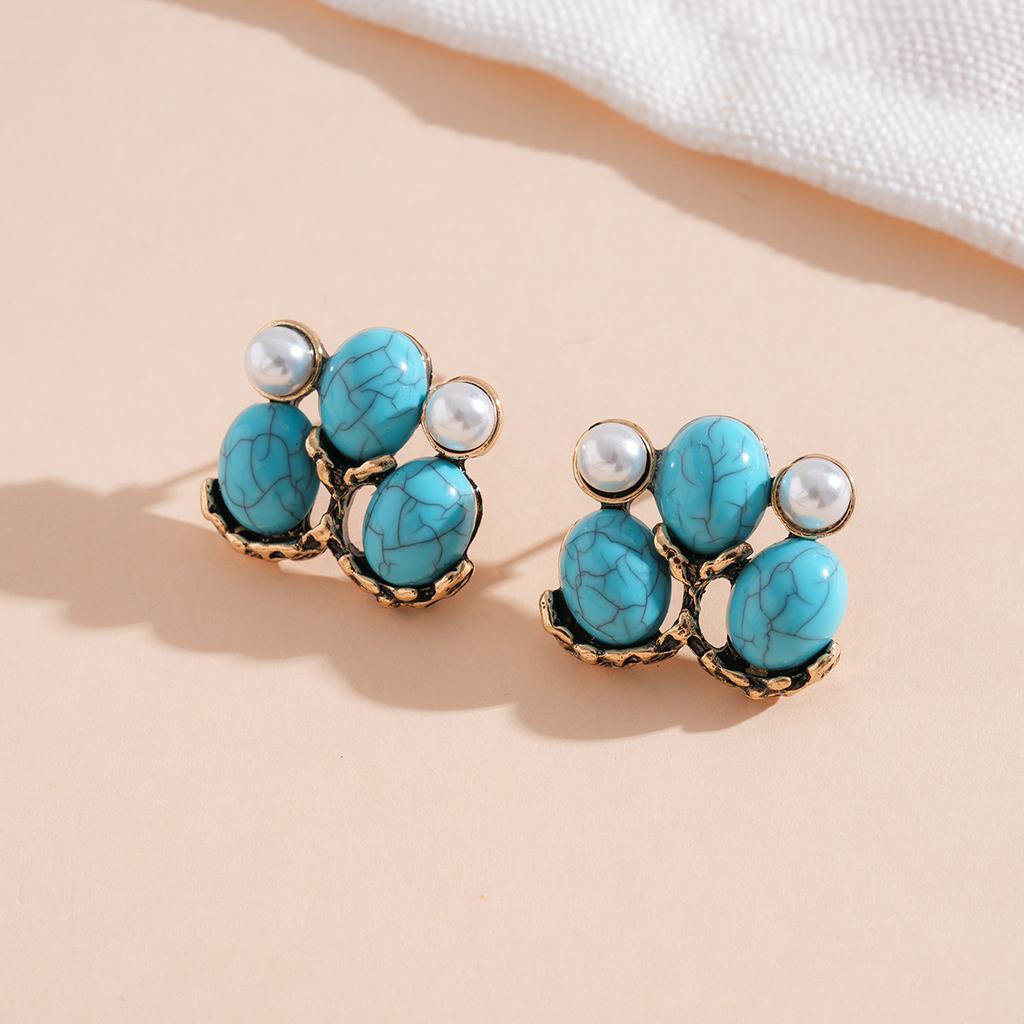 Turquoise Blue Diamond Flower Stud Earrings Necklace Light Luxury Niche Clavicle Chain Premium Jewelry Set