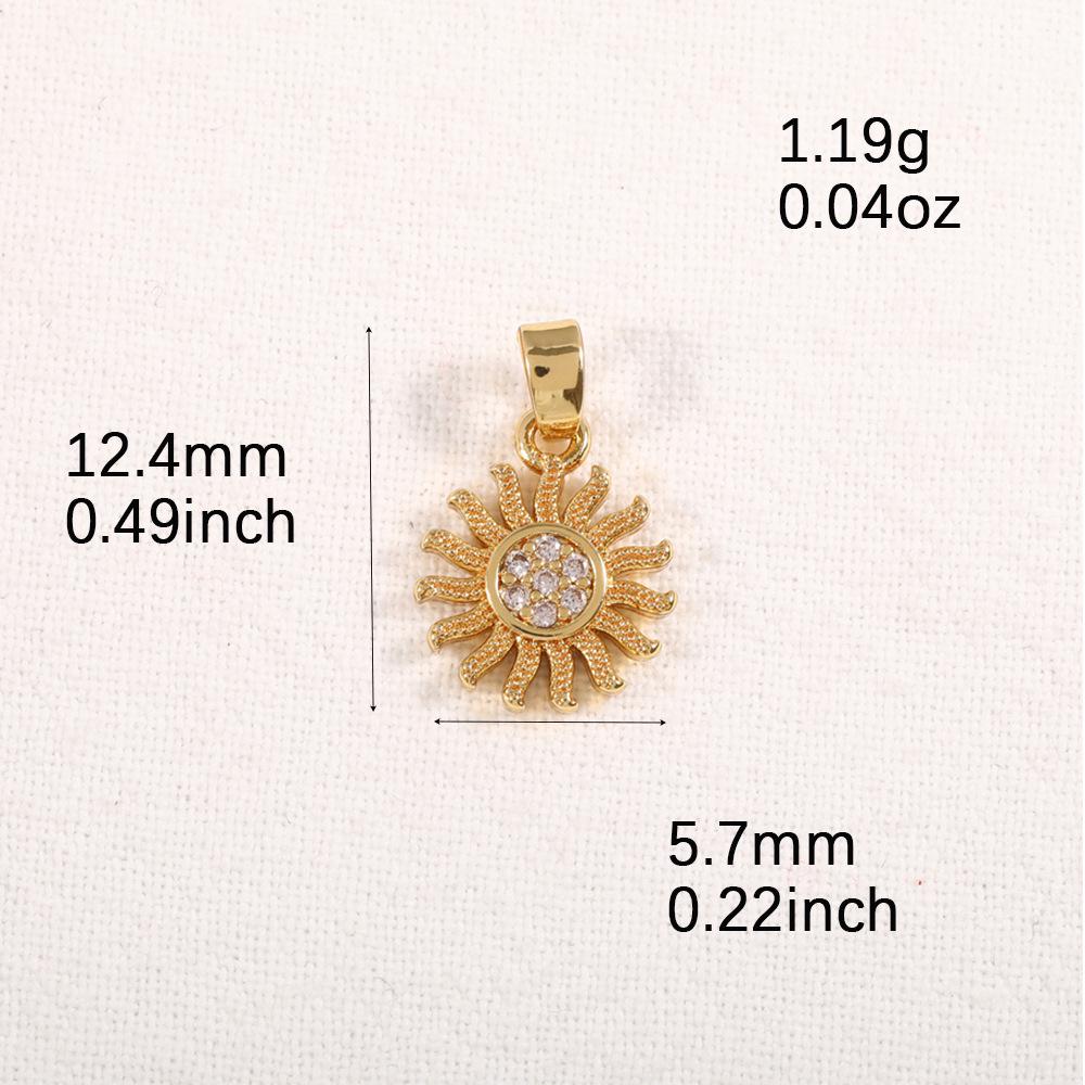 French Retro High-End Copper Gold Plated Necklace with Micro-Inlaid Zircon Pendant