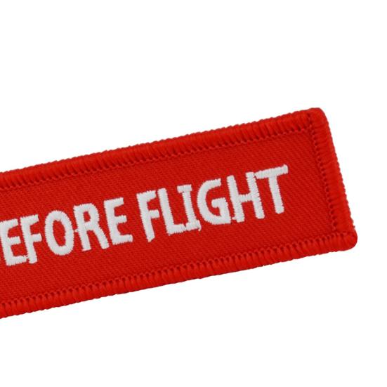 „Kiss Me Before Flight“-Stickerei-Tag, Auto-Schlüsselanhänger, Schlüsselanhänger, Anhänger