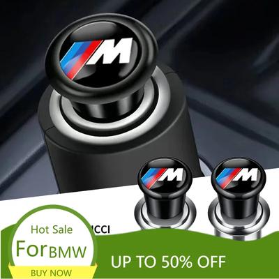 1 Stück Auto Innenraum Zigarettenanzünder Stromstecker Emblem für BMW M Performance M5 320 325 E28 E30 E34 E36 E39 E46 X5 X6 F01 F02