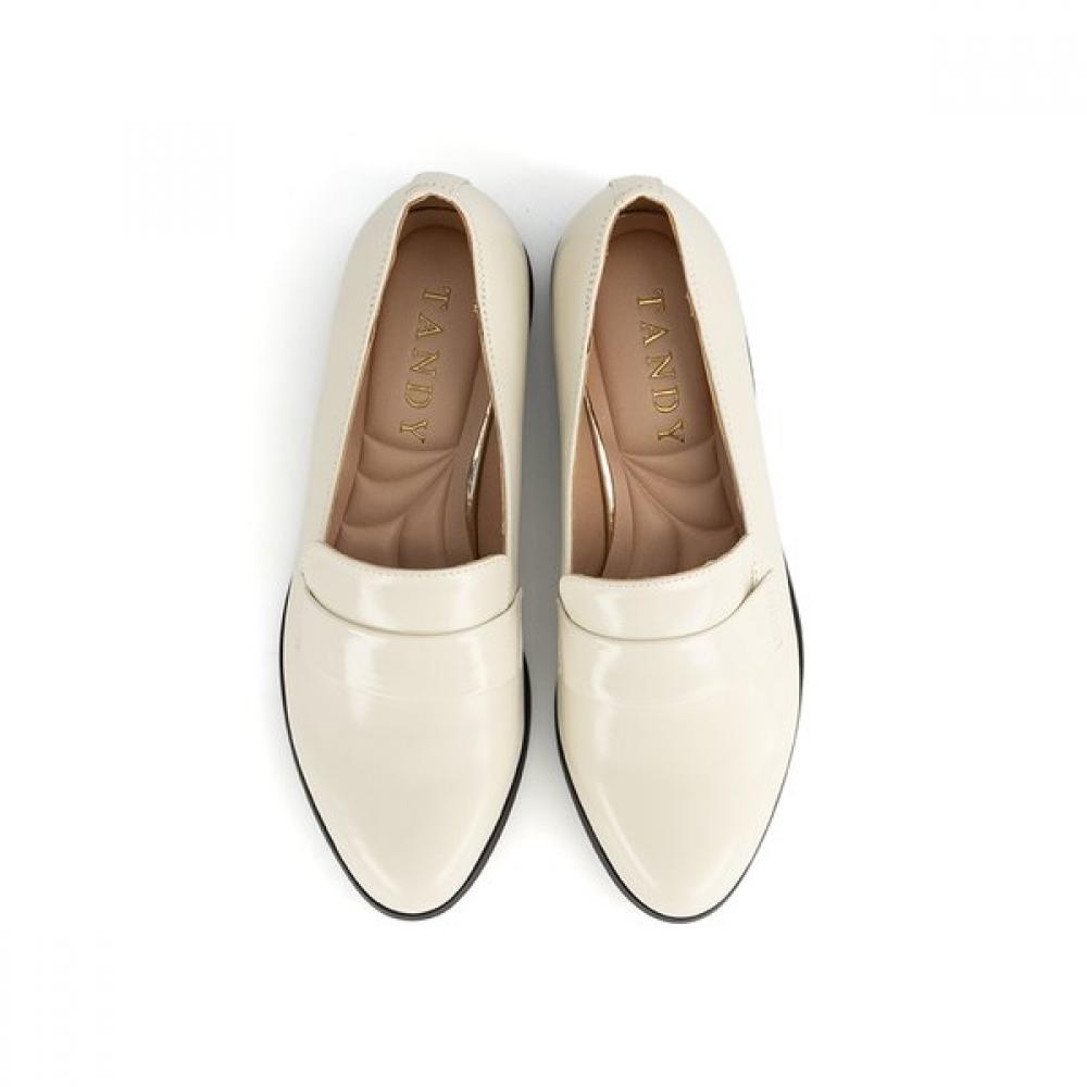 Tandy Women S loaferS  Ivory  J1446v 