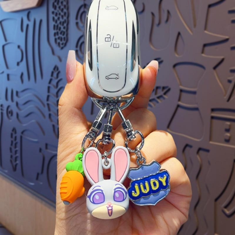 Disney S Zootopia Judy Nick Traumhafter Cartoon-Anhänger Perfekt als Taschenaccessoire Schlüsselanhänger Handy-Anhänger oder Auto-Dekoration