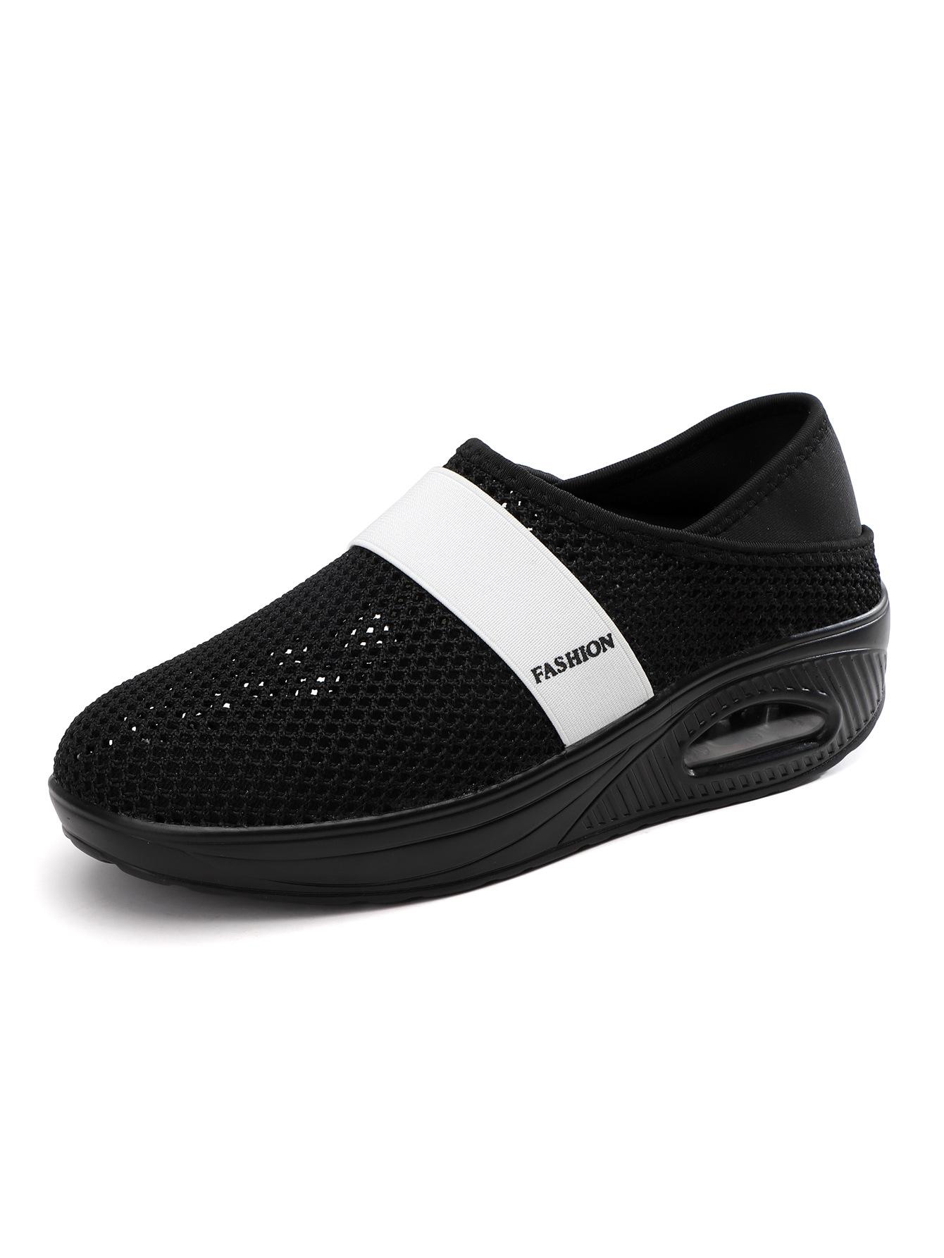 

2025 new women s shoes, outer wear mesh casual shoes, foot cover breathable lazy shoes, single shoes flying woven large size 36