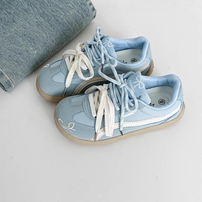 Retro Fashion German Training Shoes Women's Spring and Summer 2025 New Flat Baseplate Shoes Classic Sports and Leisure Shoes Forrest Gump Shoes