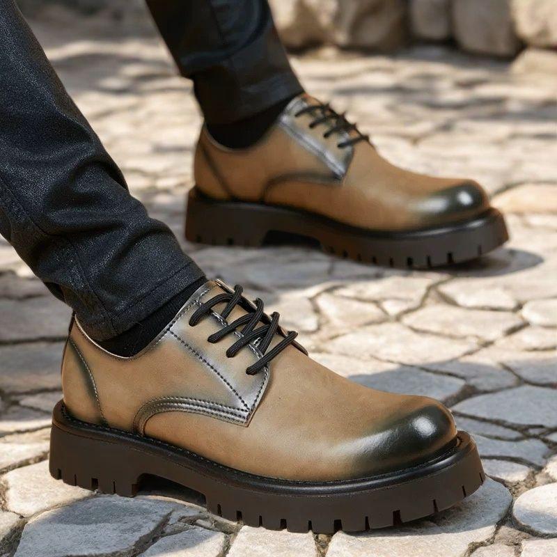 

Мужская деловая обувь из кожи с большой головкой Мужская британская модельная дышащая повседневная платформа Жених платформа кожаная обувь Zapatillas Hombre 39 коричневый