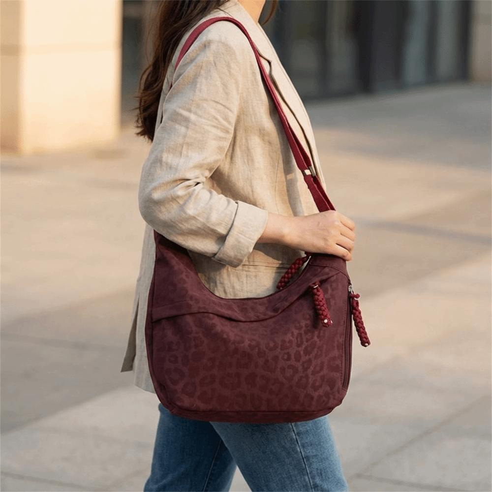 Zipper Leopard Print Crossbody Bag Large Capacity Adjustable Strap Dumpling Bag Polyester Lightweight Shoulder Pouch Women