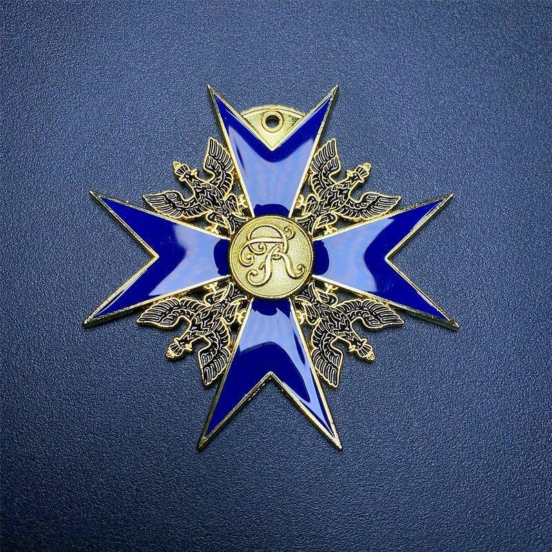 Black Eagle Medal, Blue Knight Medal, Necklace Pendant, Commemorative Medal, Film and Television Props