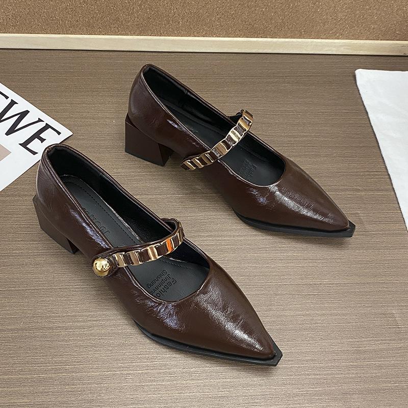 

French temperament pointed high heels women s 2025 summer and autumn new one-word strap Mary Jane with skirt thick heel single shoes 40 темно-коричневого