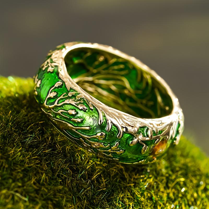 Huitan Fresh Style Women Ring Green Enamel Elegant Gold Color Wedding Party Trendy Accessories Luxury Lady Metal Jewelry Gift