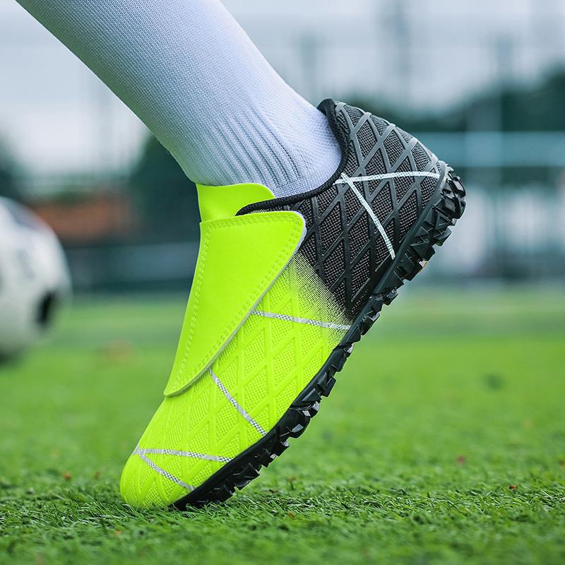 Boys And Girl's Soccer Shoes Men Cleats Comfortable Breathable Non Slip Outdoor Match Training Sport Football Boots Long Spikes