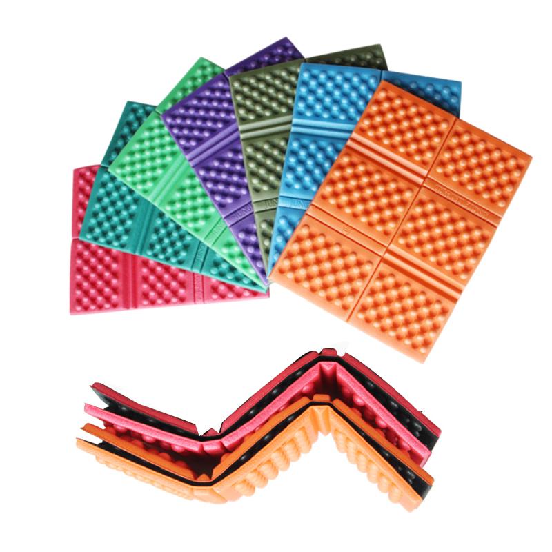 Outdoor Folding Mat Portable Seat Mat Sitting Mats Camping Picnic Seat Mat Anti-Moisture Floor Mats