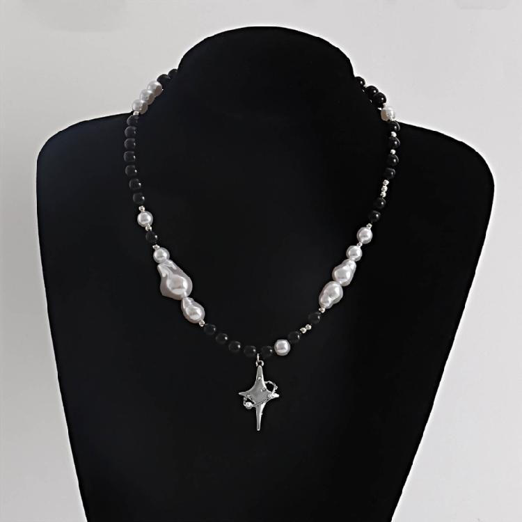 Vintage Beaded Crossed Star Necklace for Women Fashion Aesthetic Y2k Jewelry