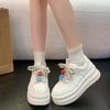 European Station thick-soled heightening little white shoes women's 2025 new spring versatile sports and leisure board shoes muffin bread shoes