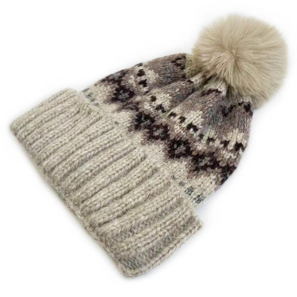 Color Contrasting Casual Beanies Solid Color Unisex Cap Soft Warm Knitted Hat For Women