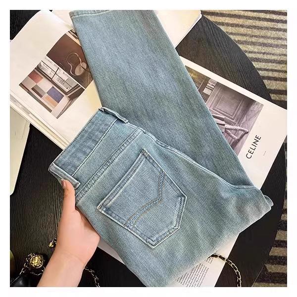 Women's Slimming High-Waist Petite Straight-Leg Jeans for Pear-Shaped Figures - Summer Stretch, Plus Size, Nine-Point Length.