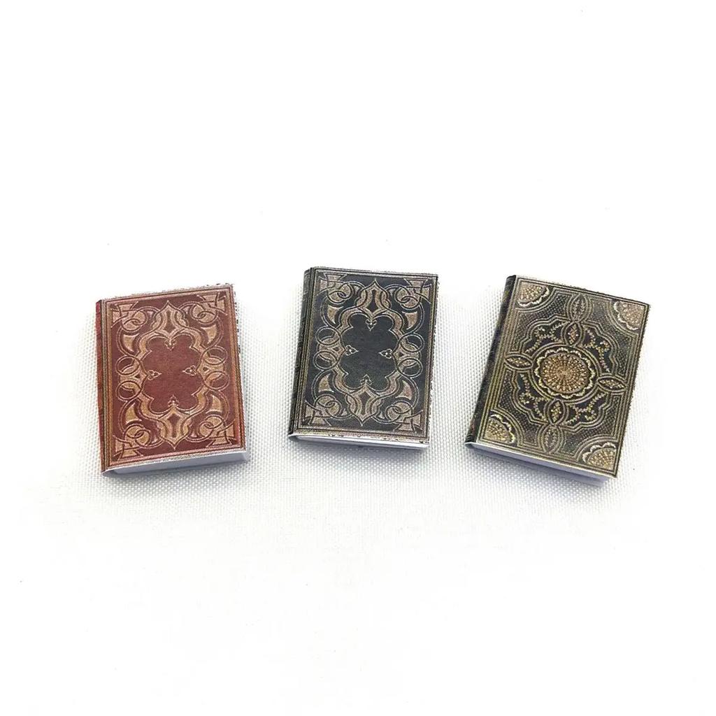 Pretend Play Vintage Classical Retro Dollhouse Decoration Mini Books Notebook Miniature