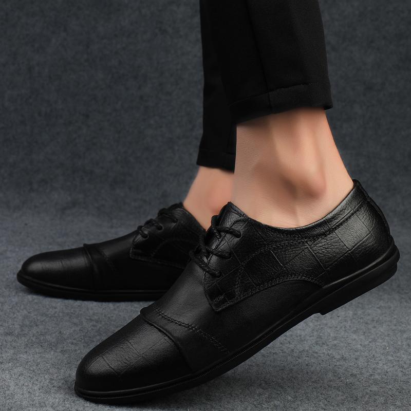 Luxuriöse Herrenschuhe aus echtem Leder Mode Mokassins Businessschuhe Herren Bequemer Schuh Allround Hohlleder Fahrschuhe
