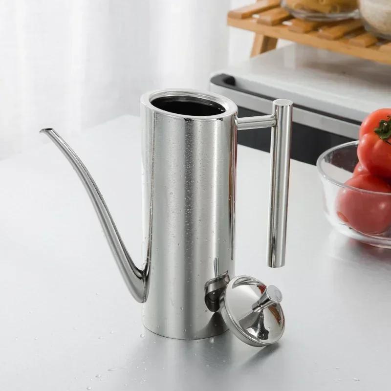 500/700ml Oil Pot 304 Stainless Steel Dustproof Leak Proof Vinegar Olive Oil Bottle Storage Container Home Kitchen Utensils