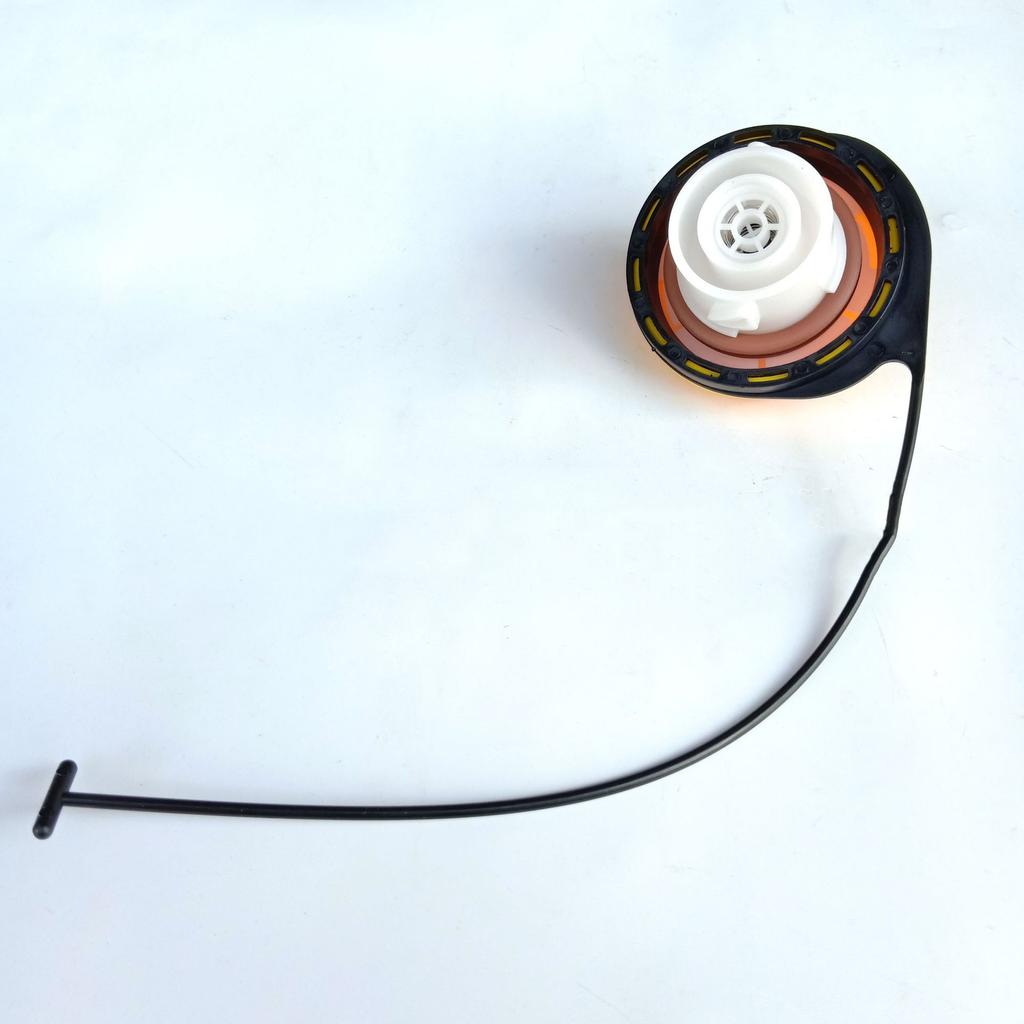 Fuel Tank Gas Cap Yellow For Chevy Avalanche Tahoe Silverado Suburban 2007-2011