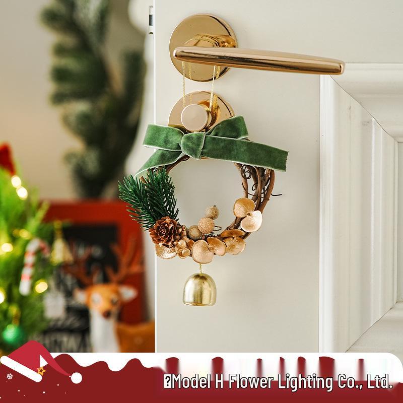 Creative Christmas Tree Ornaments & Decorations - Small Gifts & Accessories for Christmas Eve