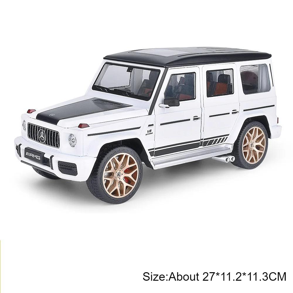 Large Size 1:18 G63 500K Sports Car Model Toy Music Light Doors Opened Alloy Vehicle Models Decorative Ornament Collection