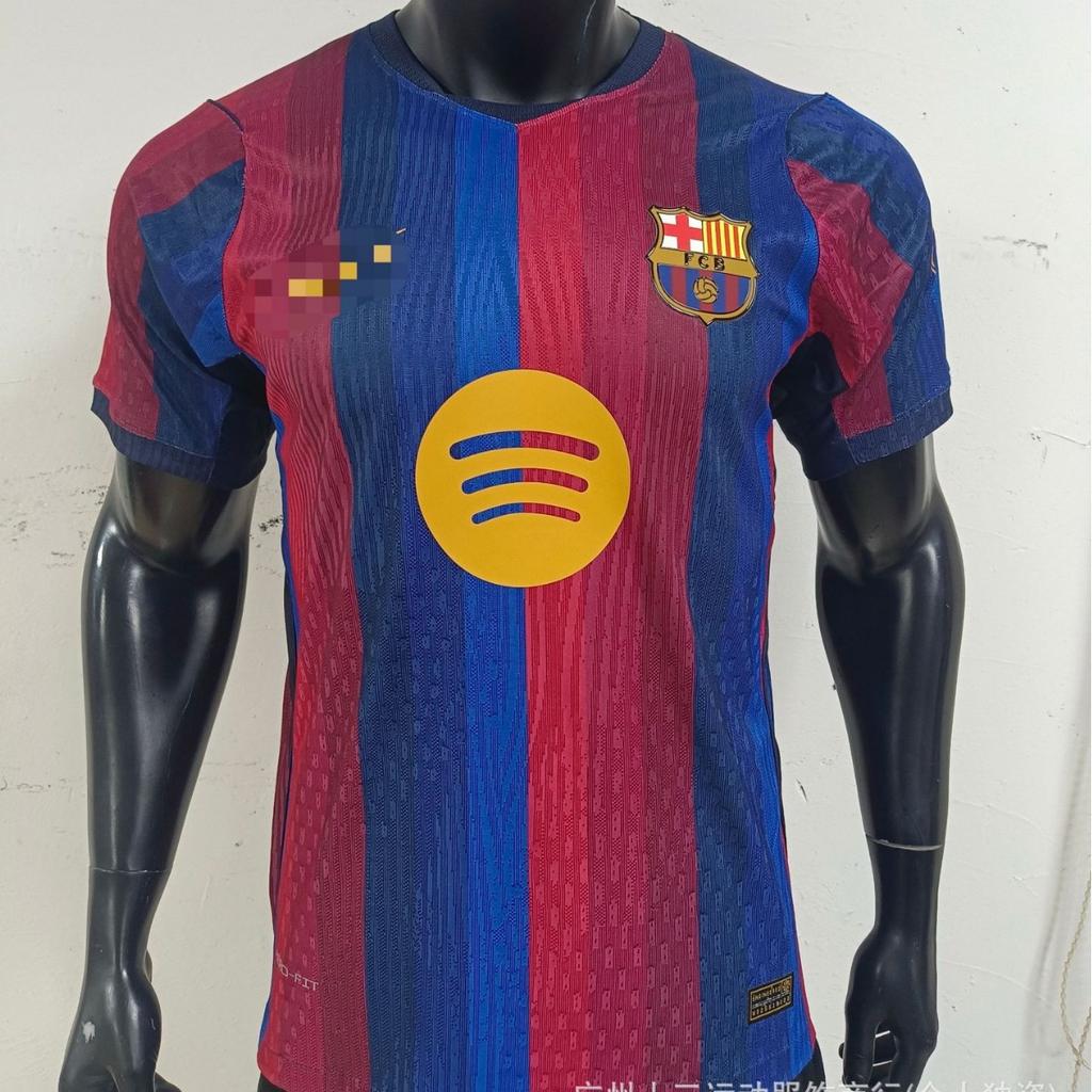 Klubjátékos Kiadás Labdarúgópólók Barcelona Atletico Madrid Liverpool Arsenal Bayern Paris Real Madrid Mezek