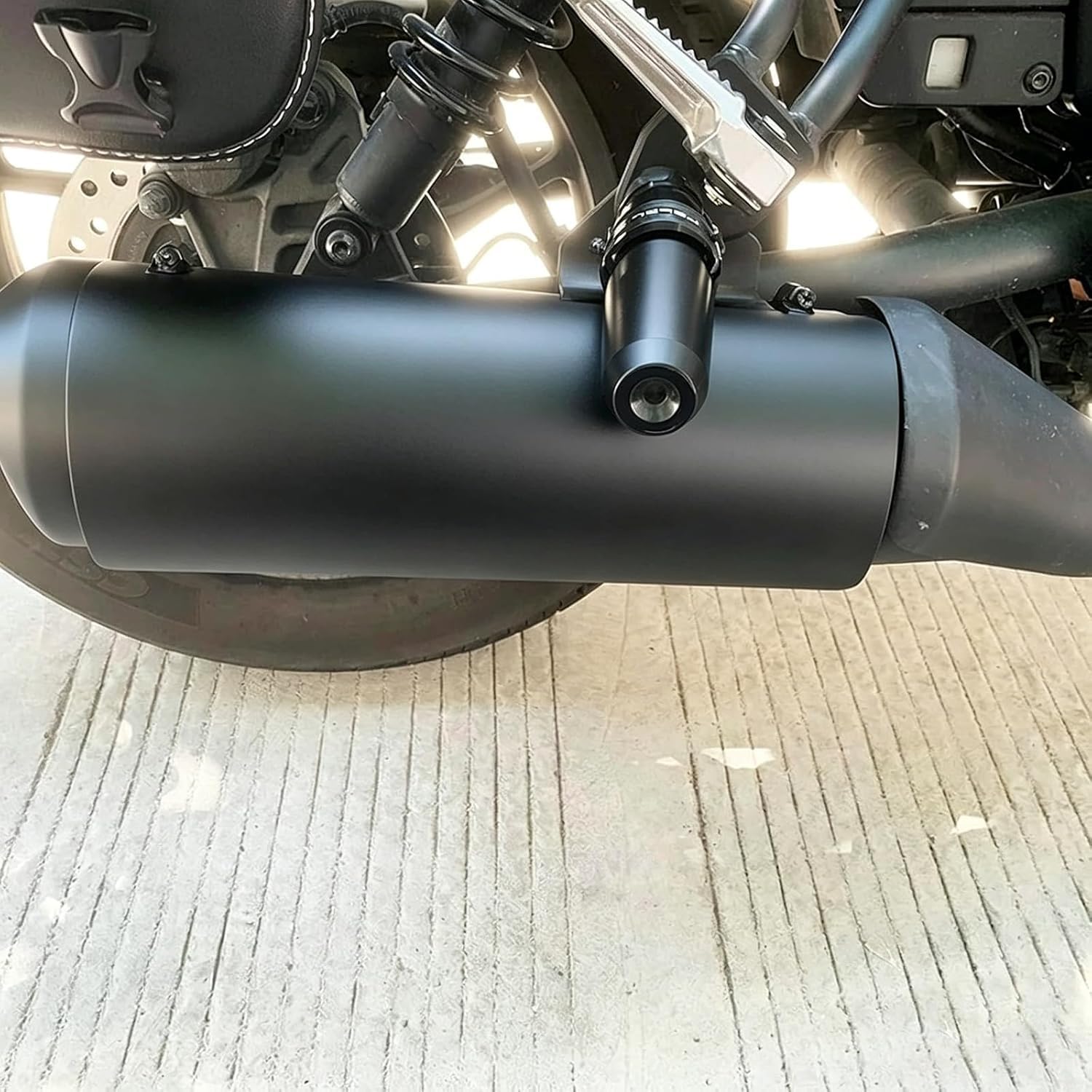 Защита глушителя Kemy s Rebel 250 Rebel 500 - Доступны различные цвета - Накладка на трубу из углеродного волокна - Защитная накладка на выхлопную трубу - Полированная отделка - Стильная