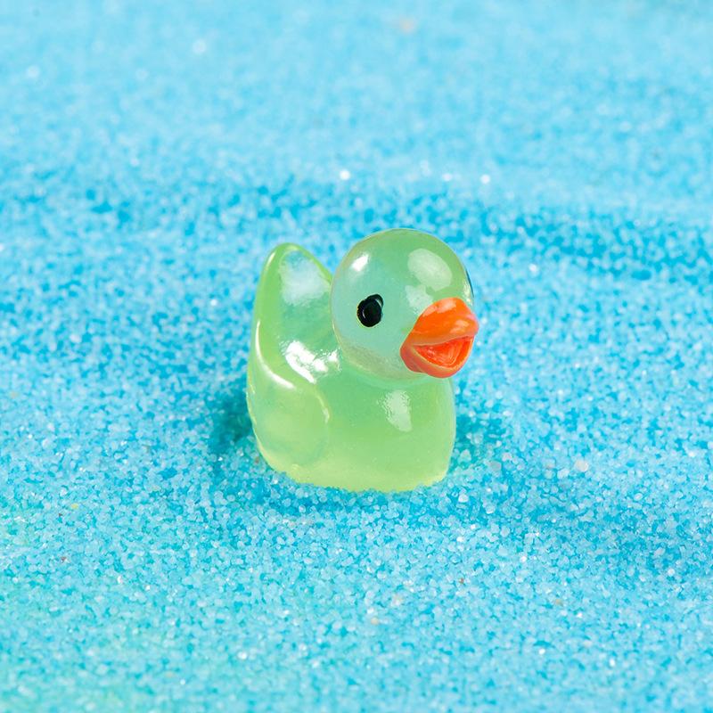 20Pcs Glow-in-the-Dark Duck Figurines - Resin Mini Ornaments for Fairy Garden DIY Art Crafts Micro Landscape Decor