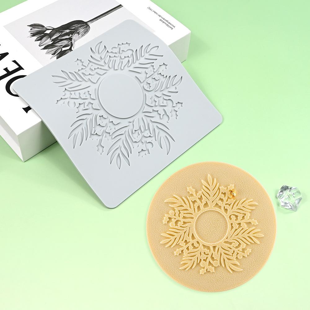 Snowflake Pinecone Antlers Flip Sugar Lace Mat DIY Christmas Chocolate Crispy Silicone Mat Artistic Vegetable Decoration Mold