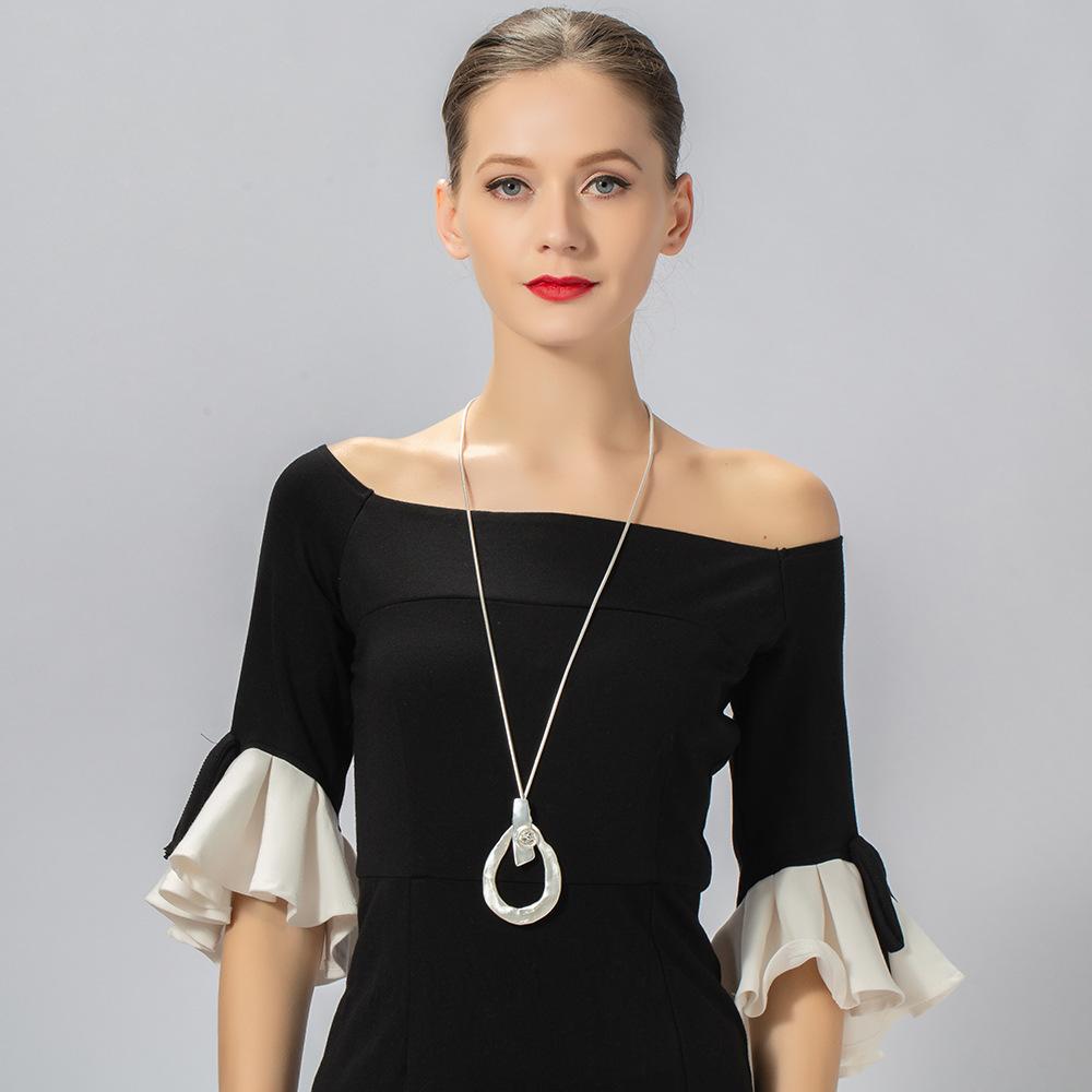 Women S Alloy Diamond-Encrusted Long Women S Jewelry Vintage Simple Necklace Pendant Sweater Chain