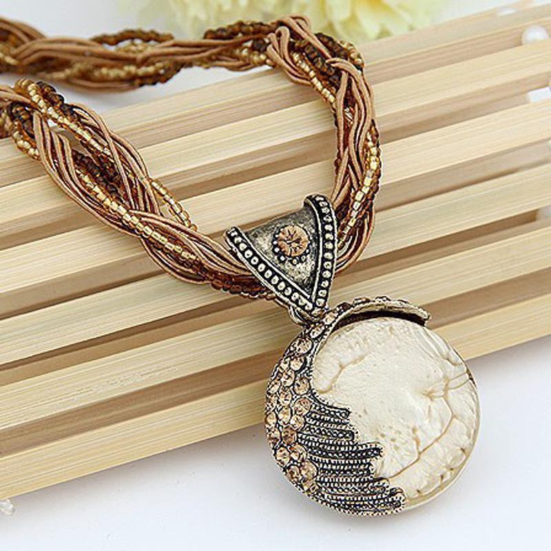 

Женщины Ювелирные Изделия Драгоценный Кристалл Многослойные Бусины Цепи Ручной Работы Богемия Стиль Ретро Ожерелье белый