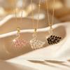 Luxuriöses Schwanenanhänger-Halskette für Damen, Kupfer-Charm mit Zirkonia-Einlage, Gold-Silber-beschichtete Edelstahlkette, Eleganter Schmuck