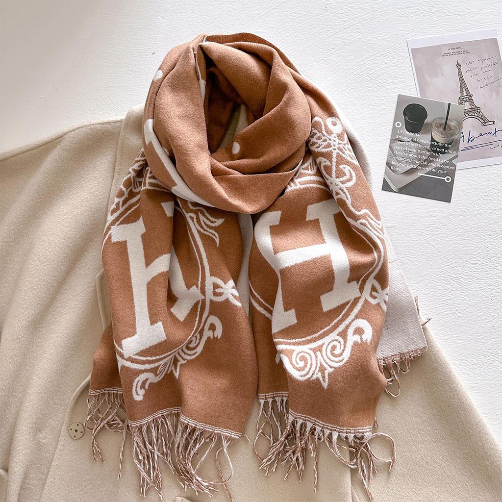 Autumn and winter new alphabet carriage warm scarf women's fashion thickened imitation cashmere scarf medium and long fringed shawl